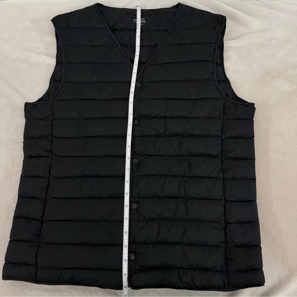 Black light down vest with button-up front and pockets woman size L - Picture 5 of 7